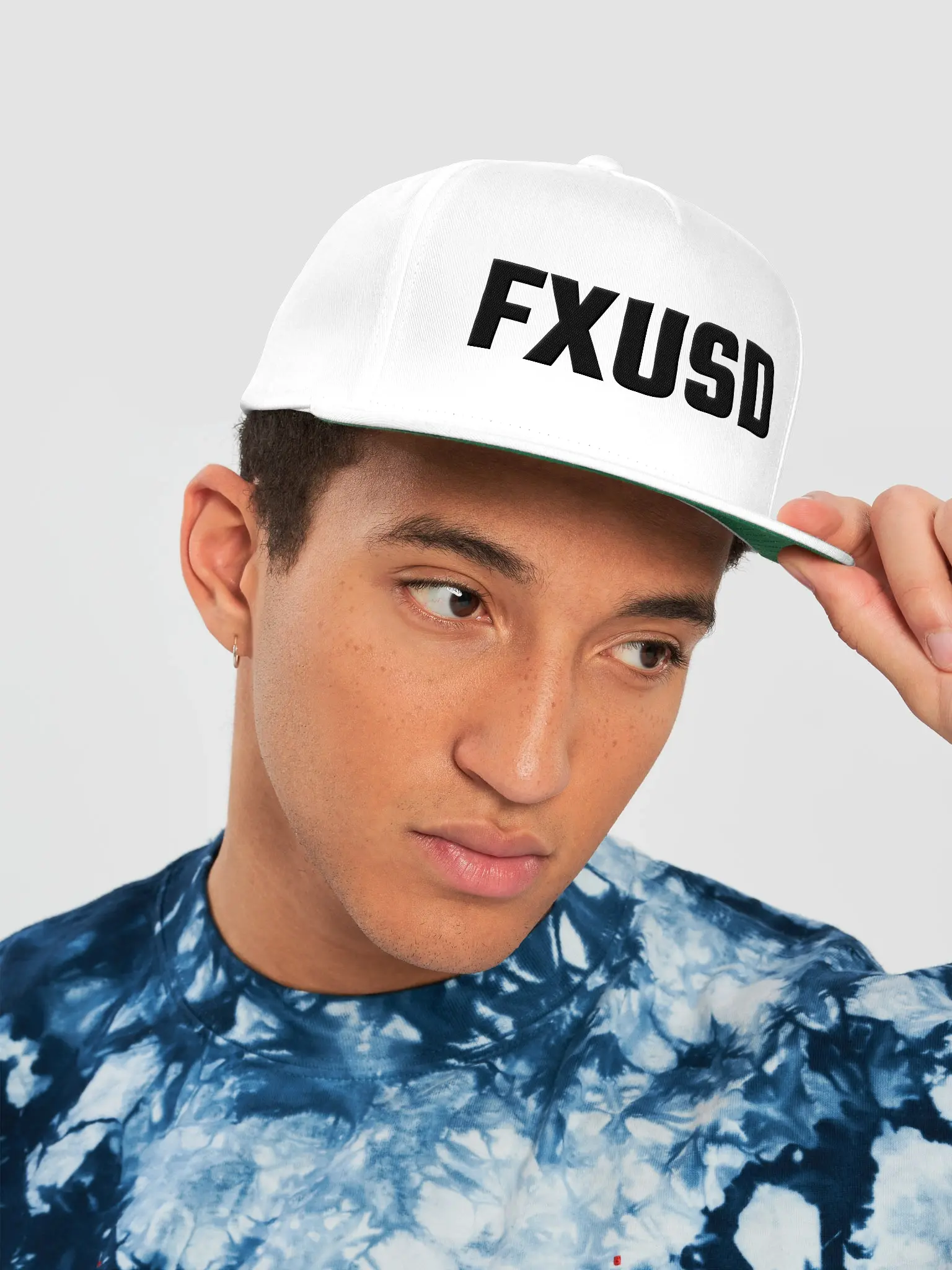 fxUSD Snapback Cap